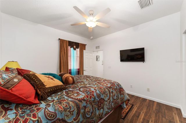 5751 NW 25TH LOOP, Ocala, FL 34482