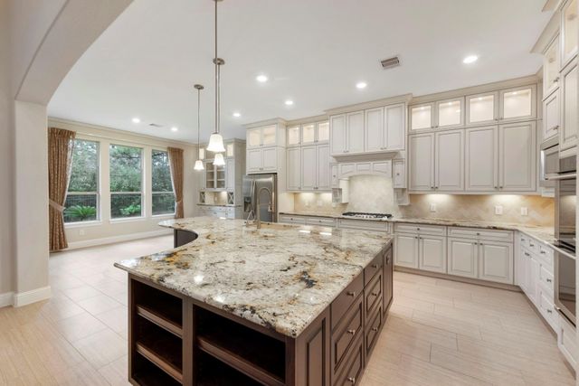 1006 Blossom Field Lane, Pinehurst, TX 77362