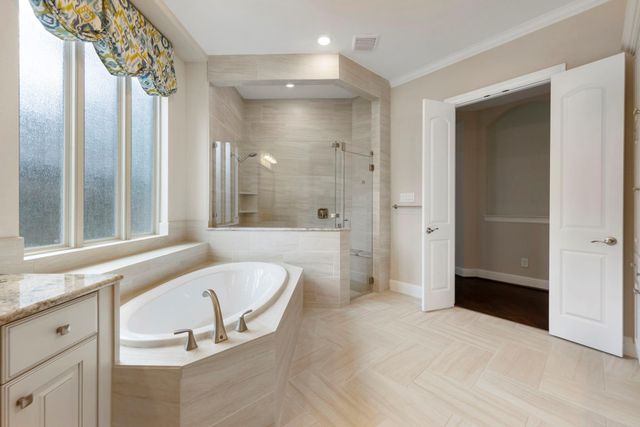 1006 Blossom Field Lane, Pinehurst, TX 77362