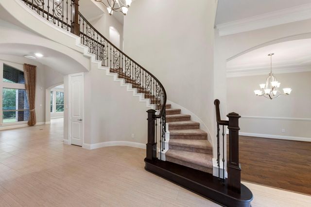 1006 Blossom Field Lane, Pinehurst, TX 77362