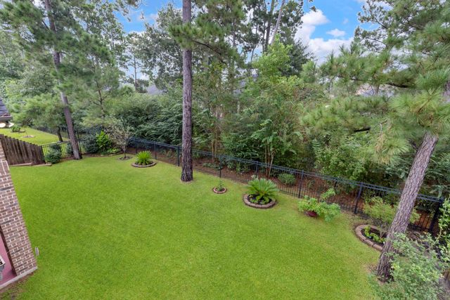 1006 Blossom Field Lane, Pinehurst, TX 77362