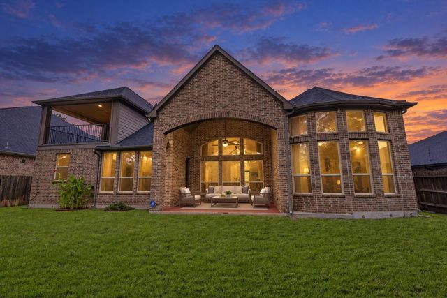 1006 Blossom Field Lane, Pinehurst, TX 77362