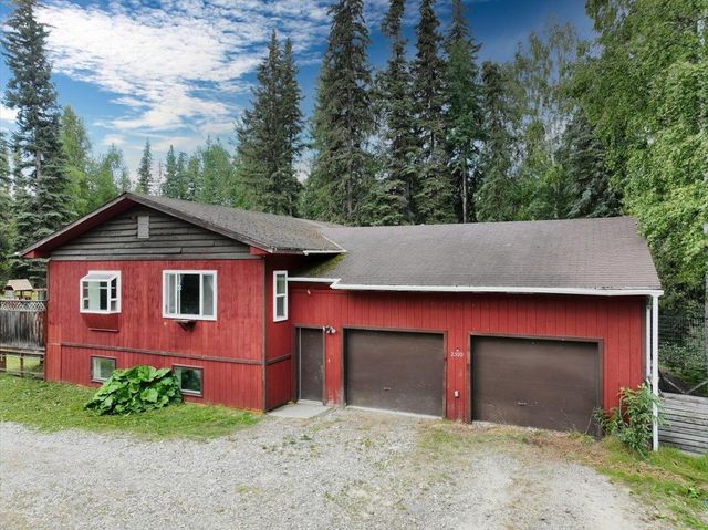 2599 GOLD STREET, North Pole, AK 99705