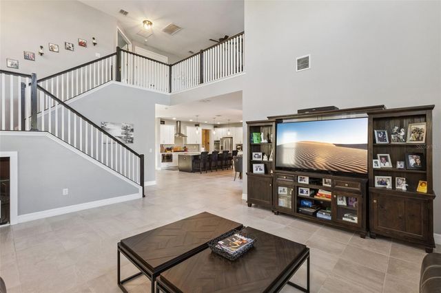 14766 ELLINGSWORTH LANE, Winter Garden, FL 34787