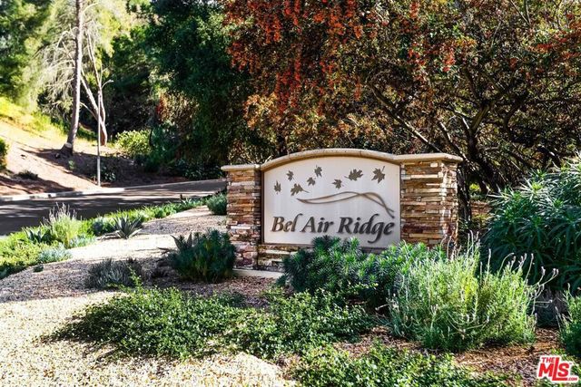 2628 Claray Drive, Los Angeles, CA 90077