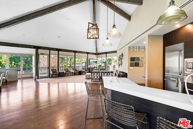 2628 Claray Drive, Los Angeles, CA 90077