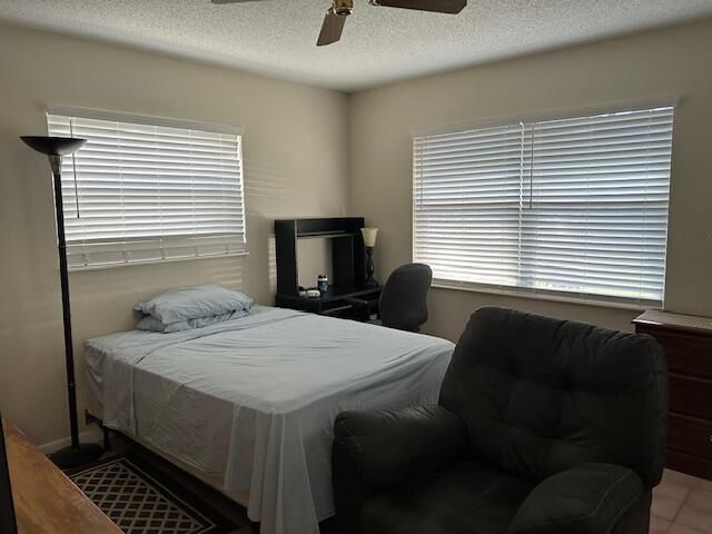 109 Lake Susan Drive, West Palm Beach, FL 33411