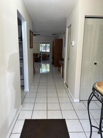 109 Lake Susan Drive, West Palm Beach, FL 33411