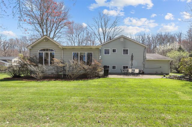 2378 Pine Grove Court, Yorktown Heights, NY 10598