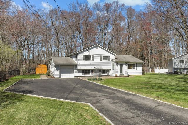 2378 Pine Grove Court, Yorktown Heights, NY 10598
