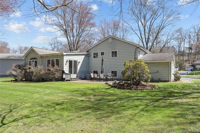 2378 Pine Grove Court, Yorktown Heights, NY 10598