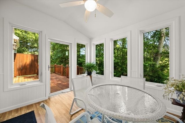 9 Blue Meadow Ct 9, Bourne, MA 02532