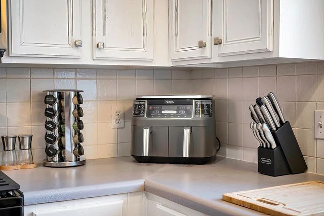 11306 Avering LN, Austin, TX 78754