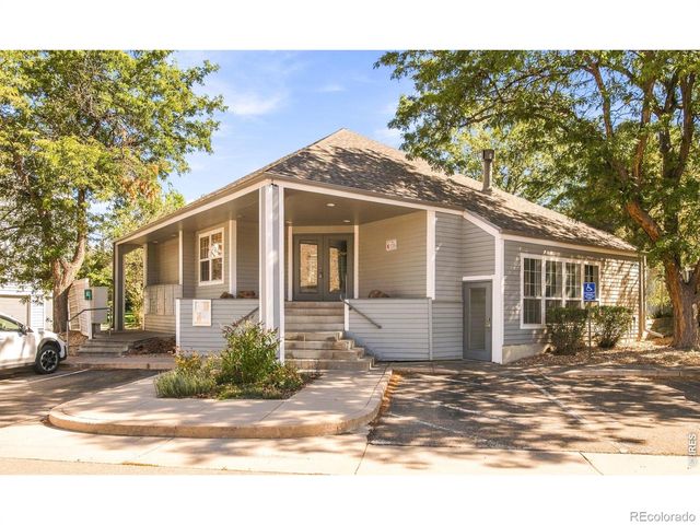 7436 Singing Hills Drive, Boulder, CO 80301