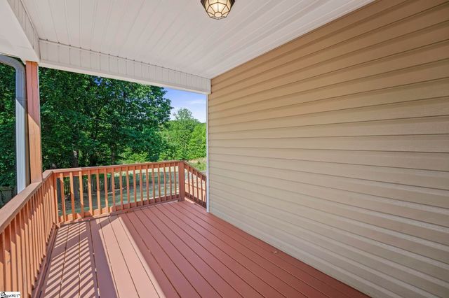 211 Pennwood Lane, Greenville, SC 29609