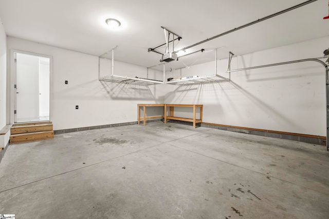 211 Pennwood Lane, Greenville, SC 29609