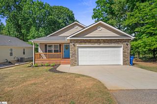 211 Pennwood Lane, Greenville, SC 29609