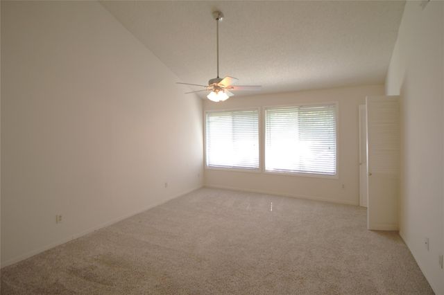 1931 Vinces Bridge, Sugar Land, TX 77478