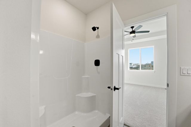 724 Plainside Avenue, Norwalk, IA 50211