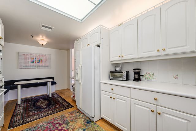 680 N Lake Shore Drive 821, Chicago, IL 60611