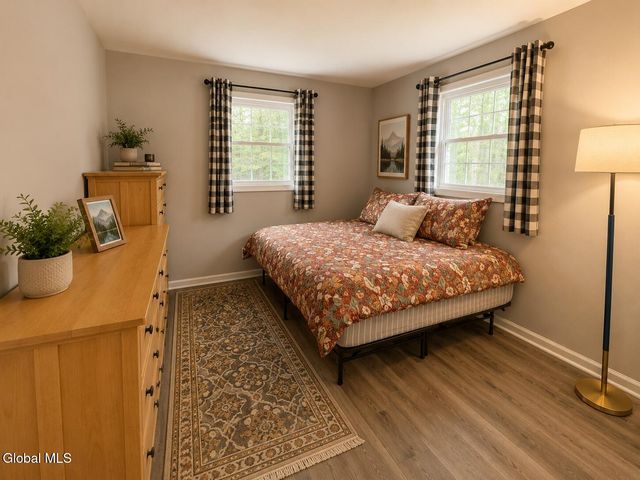 8B Lacosta Drive, Clifton Park, NY 12065