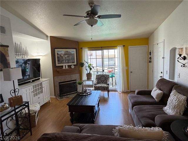 3318 North Decatur Boulevard 2047, Las Vegas, NV 89130