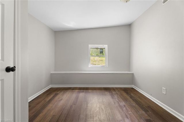2001 Bowen Boulevard, Winston-salem, NC 27105