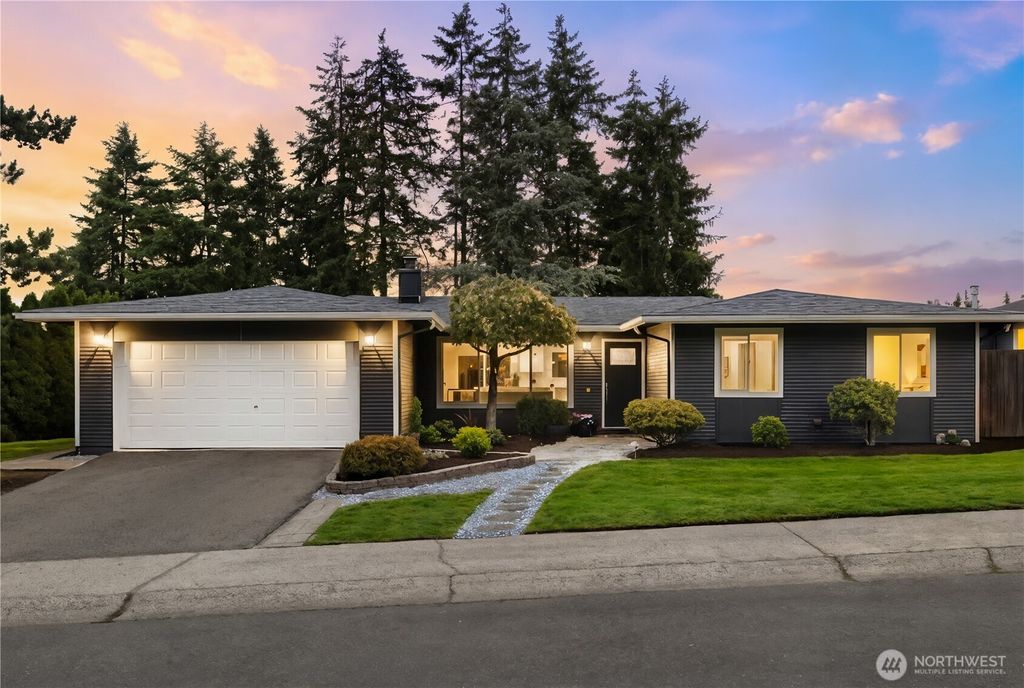 7608 140th Place NE, Redmond, WA 98052