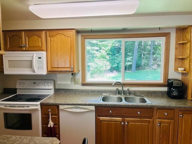 W1380 Little River ROAD, Marinette, WI 54143