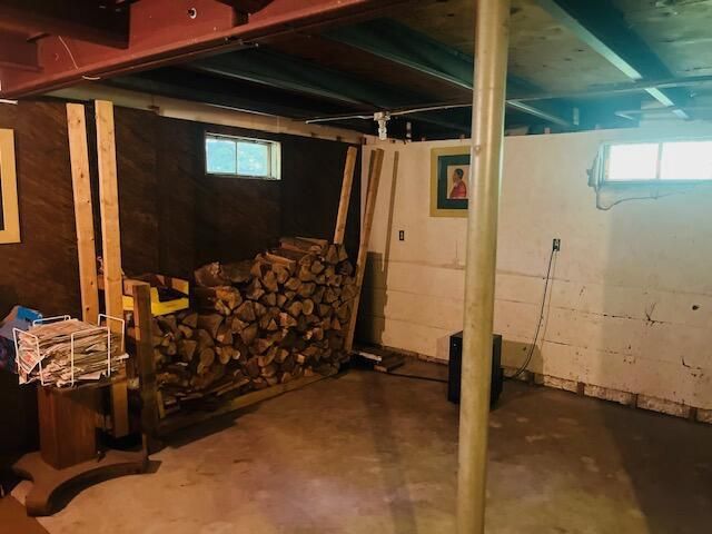 W1380 Little River ROAD, Marinette, WI 54143