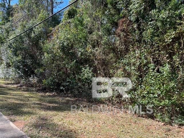 707 Daphmont Drive, Daphne, AL 36526