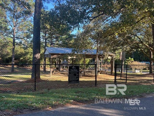 707 Daphmont Drive, Daphne, AL 36526