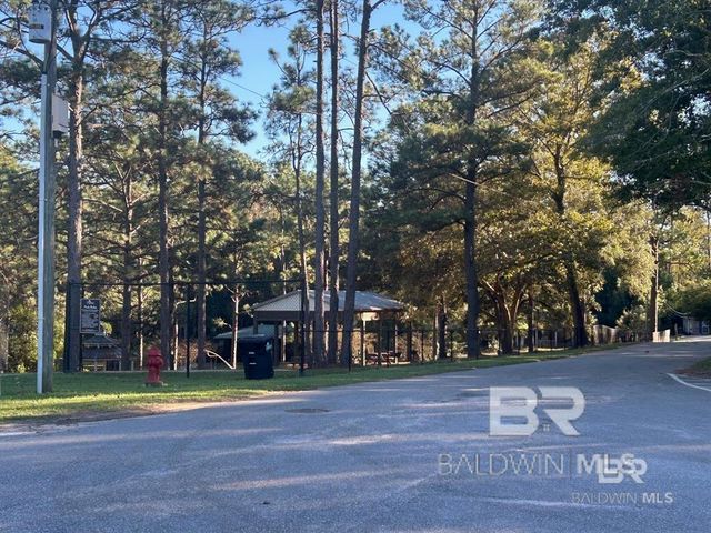707 Daphmont Drive, Daphne, AL 36526