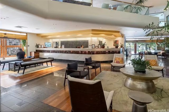 2045 Kalakaua Avenue 519, Honolulu, HI 96815