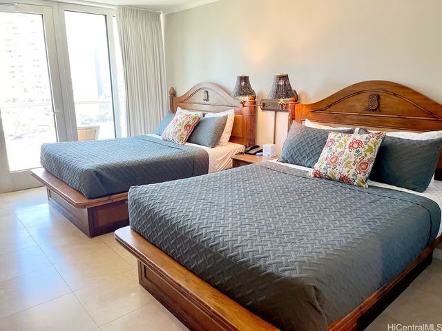 2045 Kalakaua Avenue 519, Honolulu, HI 96815