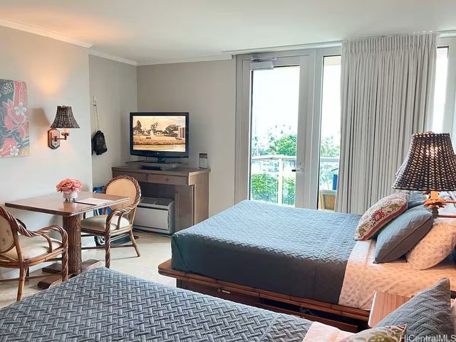 2045 Kalakaua Avenue 519, Honolulu, HI 96815