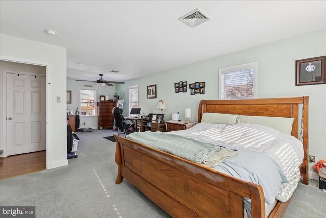 207 DELMAR ST, Philadelphia, PA 19128