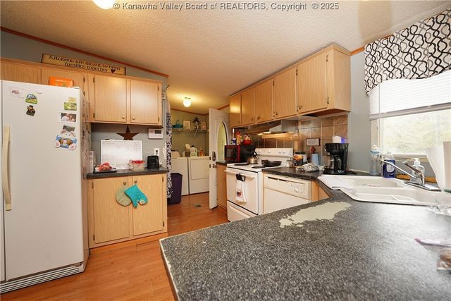 90 Chambers Drive, Danville, WV 25053