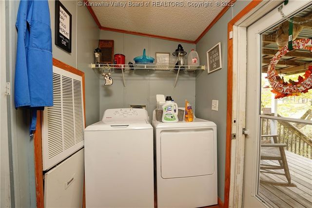 90 Chambers Drive, Danville, WV 25053