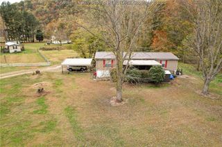 90 Chambers Drive, Danville, WV 25053