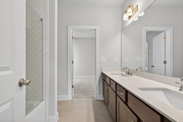 5667 Evelyn Lane, Flowery Branch, GA 30542