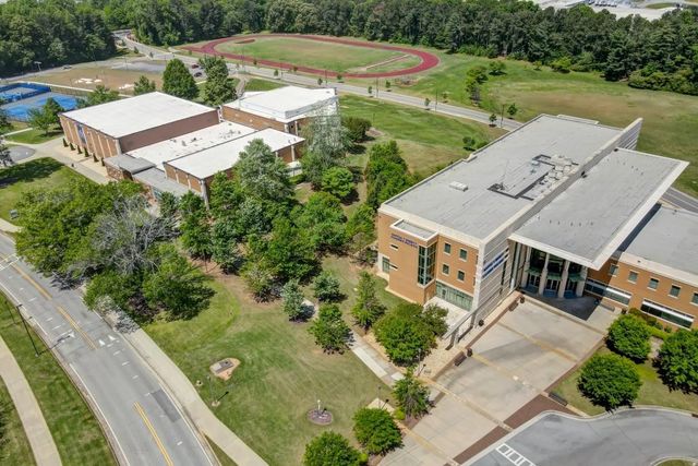 5667 Evelyn Lane, Flowery Branch, GA 30542