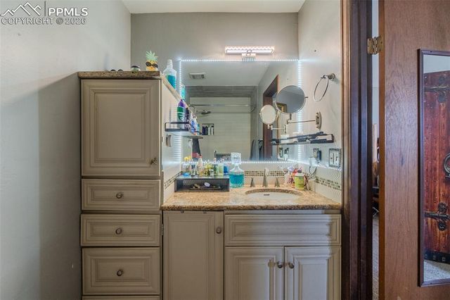 595 High Pasture Road, Florissant, CO 80816