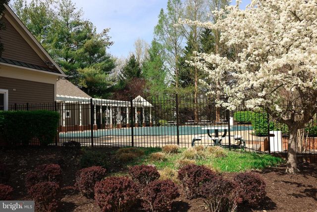 4234 HUNTSHIRE RD, Randallstown, MD 21133