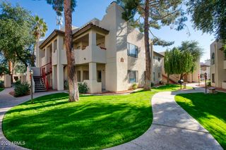 750 E NORTHERN Avenue 1055, Phoenix, AZ 85020