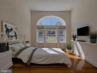 2113 GREEN ST #1F, Philadelphia, PA 19130