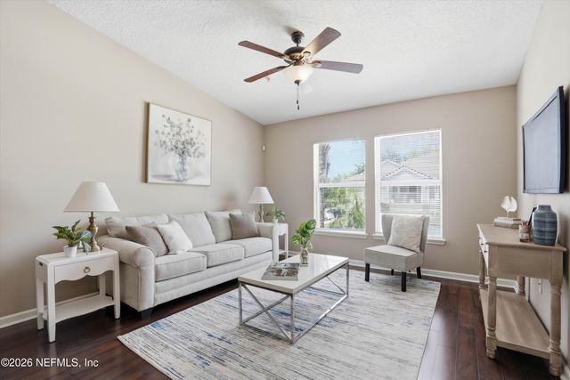8204 WHITE FALLS Boulevard 109, Jacksonville, FL 32256