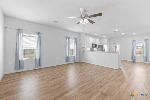 216 Blue Hibiscus Drive, Liberty Hill, TX 78642