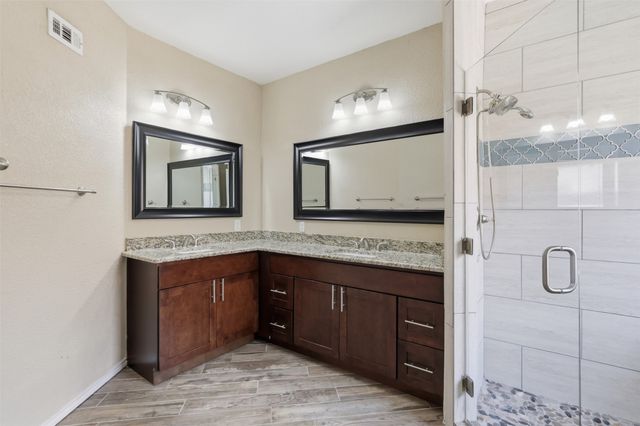 608 Fiesta Circle, Irving, TX 75063
