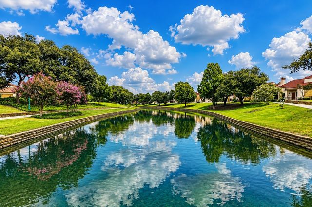 608 Fiesta Circle, Irving, TX 75063